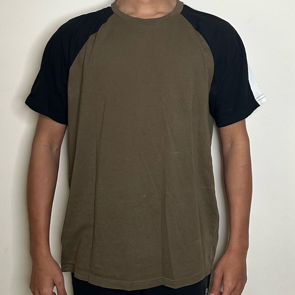 Black/Green Tee